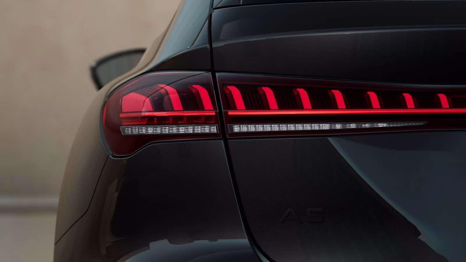 Avant TDI edition one S line Tech+ AHK MATRIX