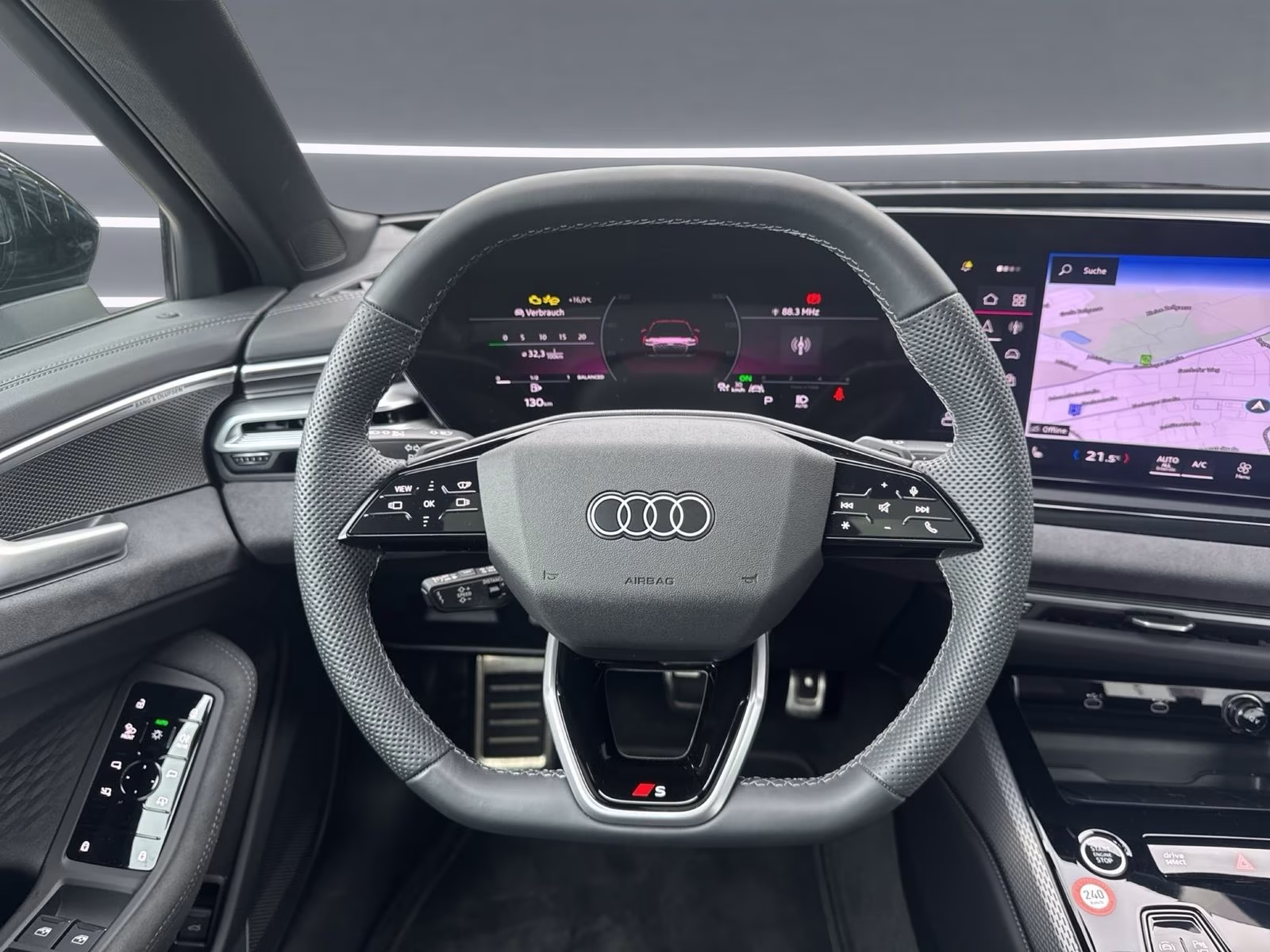 Avant TDI S line Tech+ MATRIX AHK Pano HuD