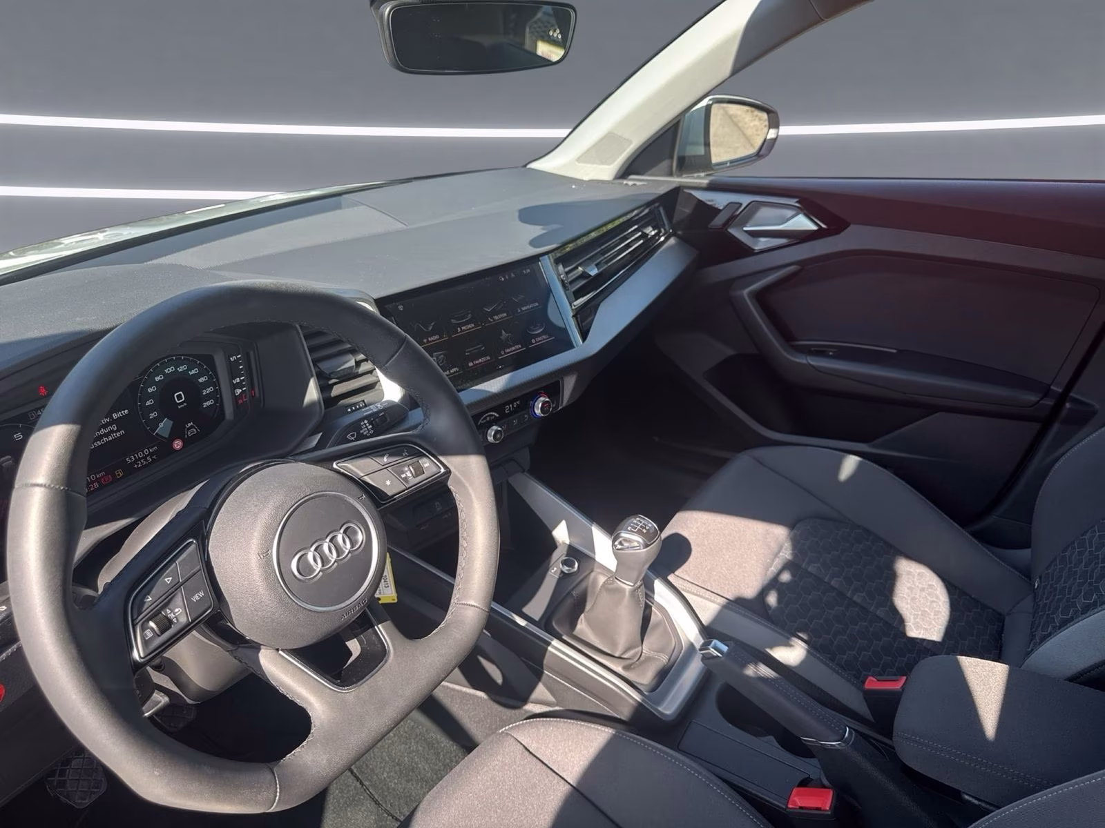 Sportback 30 TFSI S line SHZ CARPLAY Virtual