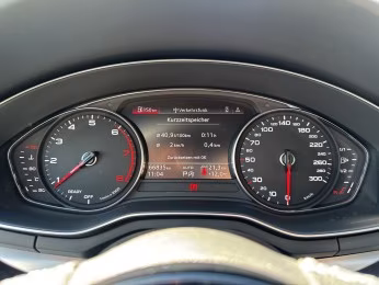 Avant 40 TFSI qu S line AHK PANO LED NAVI 18"