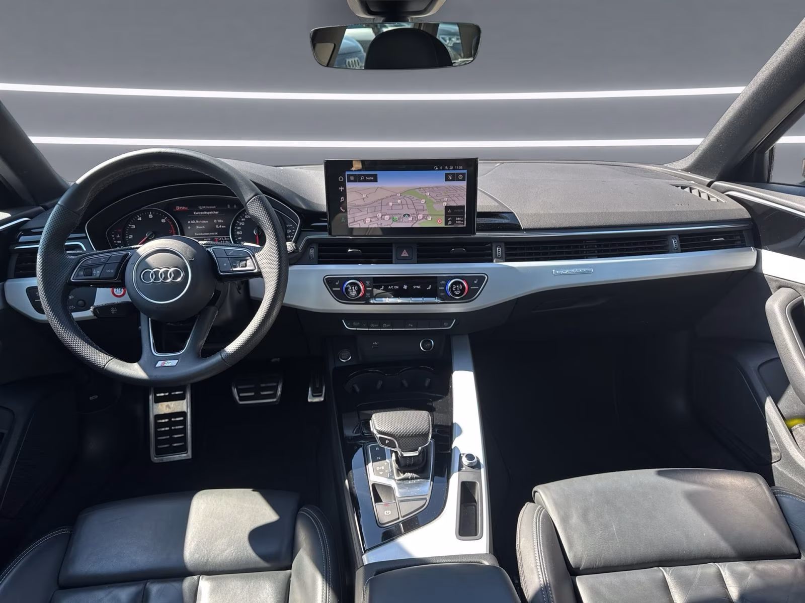 Avant 40 TFSI qu S line AHK PANO LED NAVI 18"