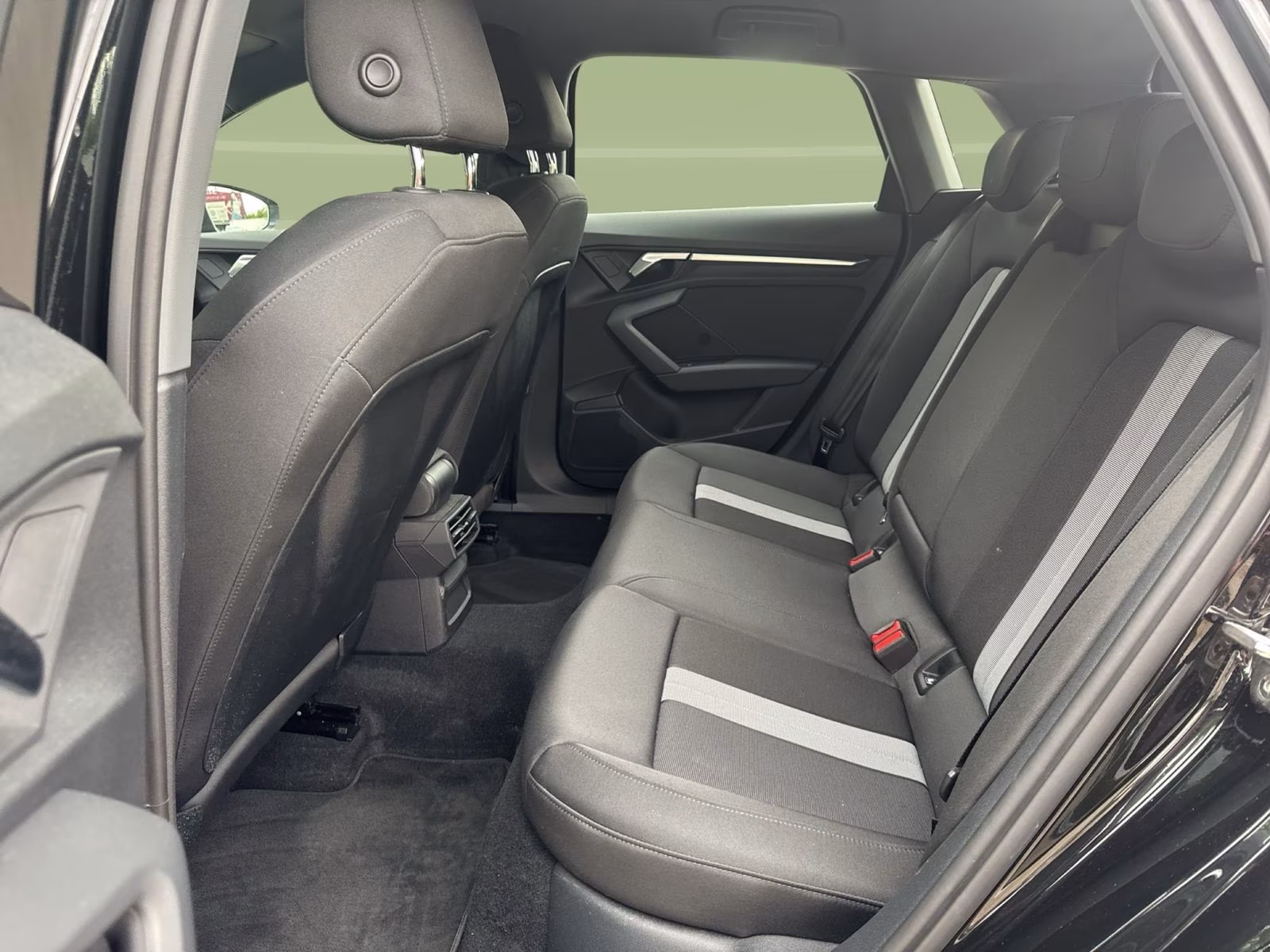 Sportback 30 TFSI advanced LED ACC NAVI+ PDC