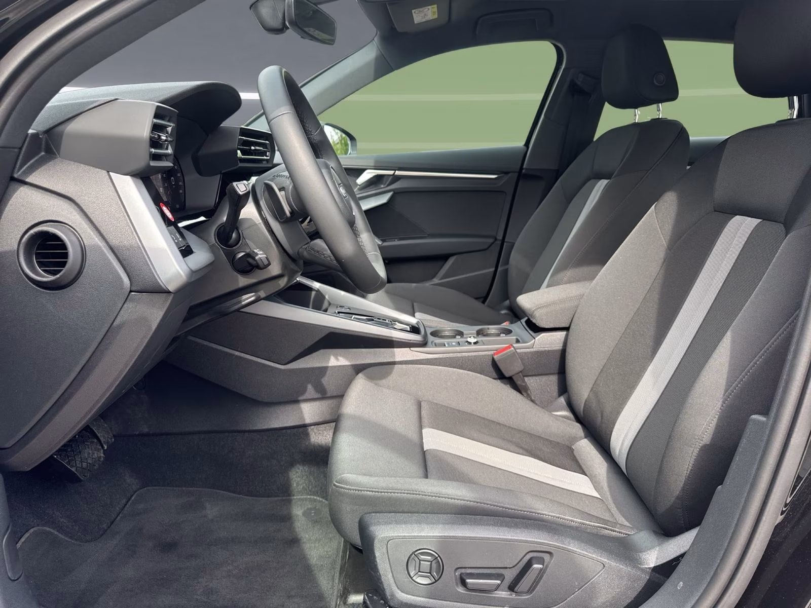 Sportback 30 TFSI LED PDC+ SHZ NAVI+ Virtual+