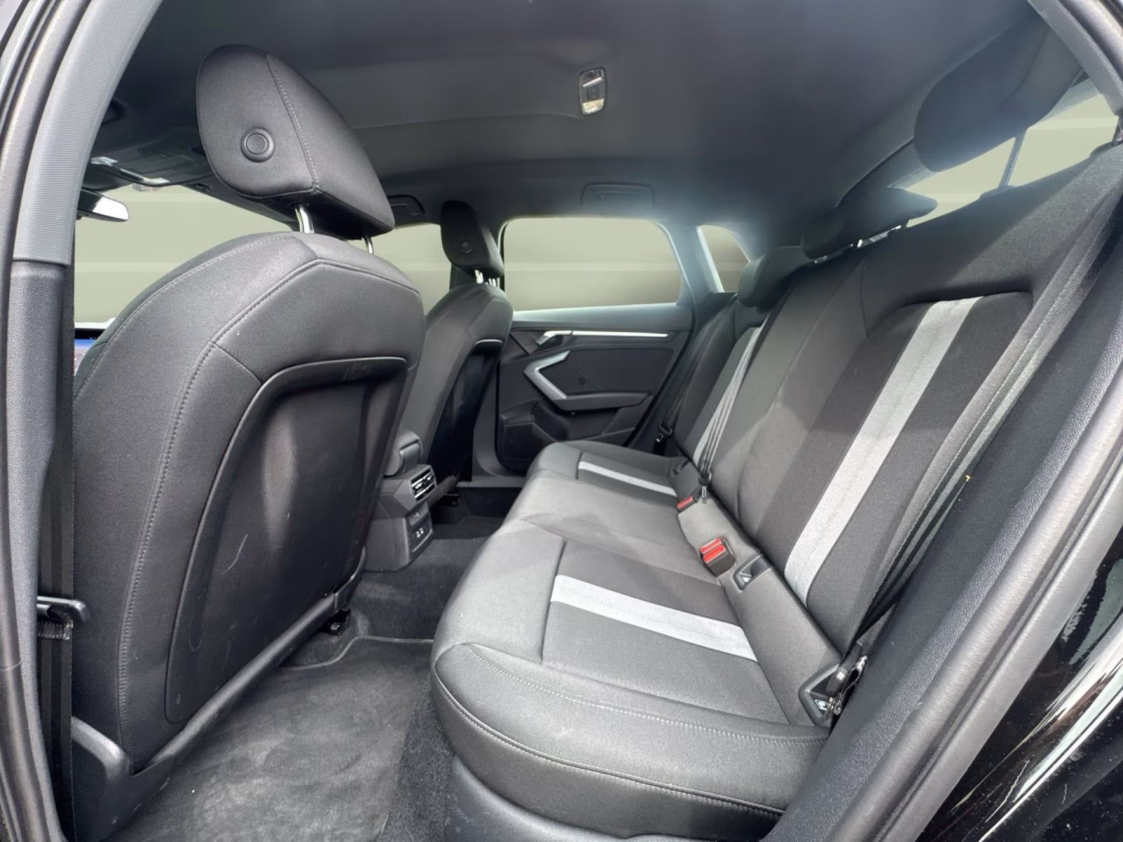 Sportback 30 TFSI LED PDC+ SHZ NAVI+ Virtual+