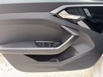 Sportback 25 TFSI LED NAVI+ Carplay PDC SHZ