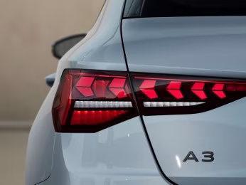 Sportback 40 TFSI e advanced LED AHK KAMERA