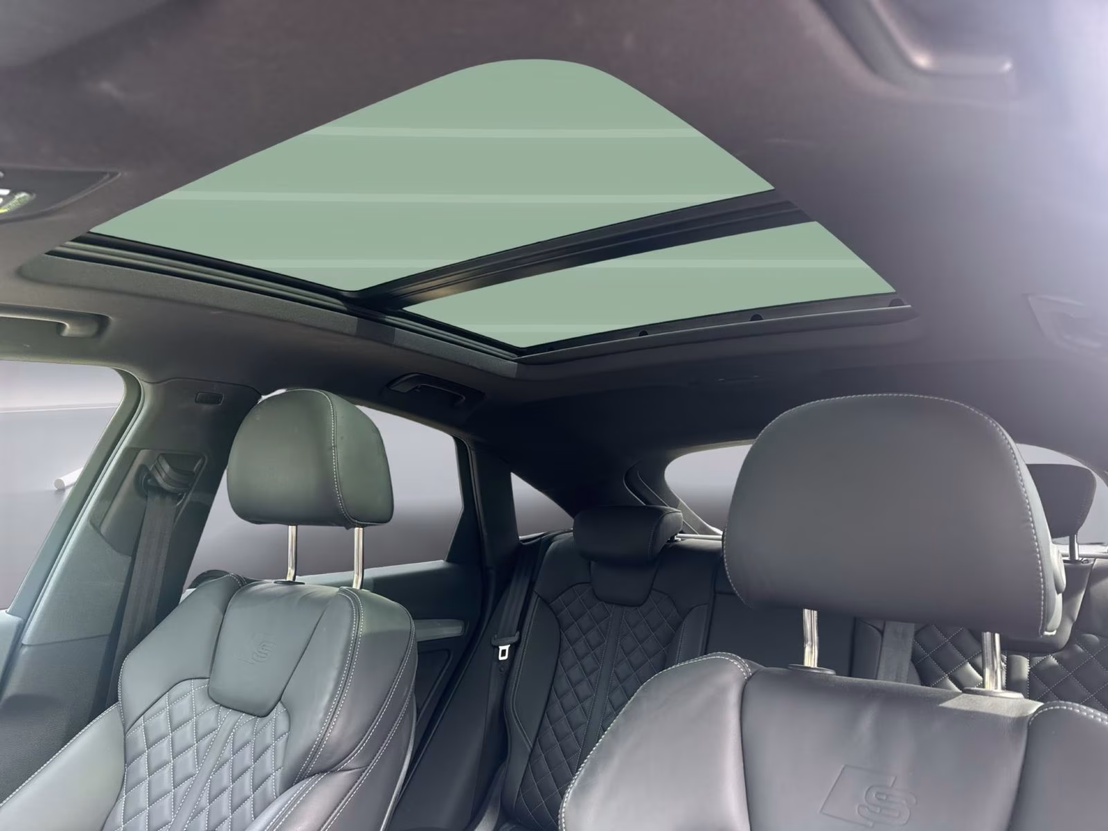 Sportback 40 TDI qu S line MATRIX Pano AHK