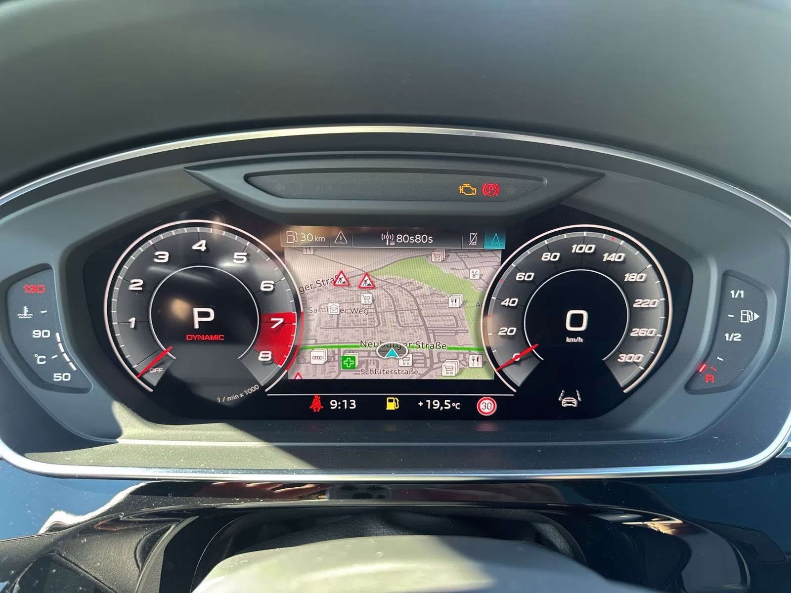 TFSI qu MATRIX AHK HuD PANO STHZG 360° ACC