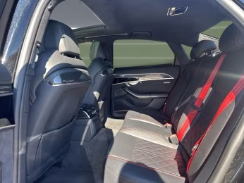 TFSI qu MATRIX AHK HuD PANO STHZG 360° ACC