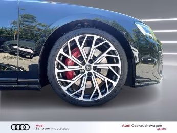 TFSI qu MATRIX AHK HuD PANO STHZG 360° ACC