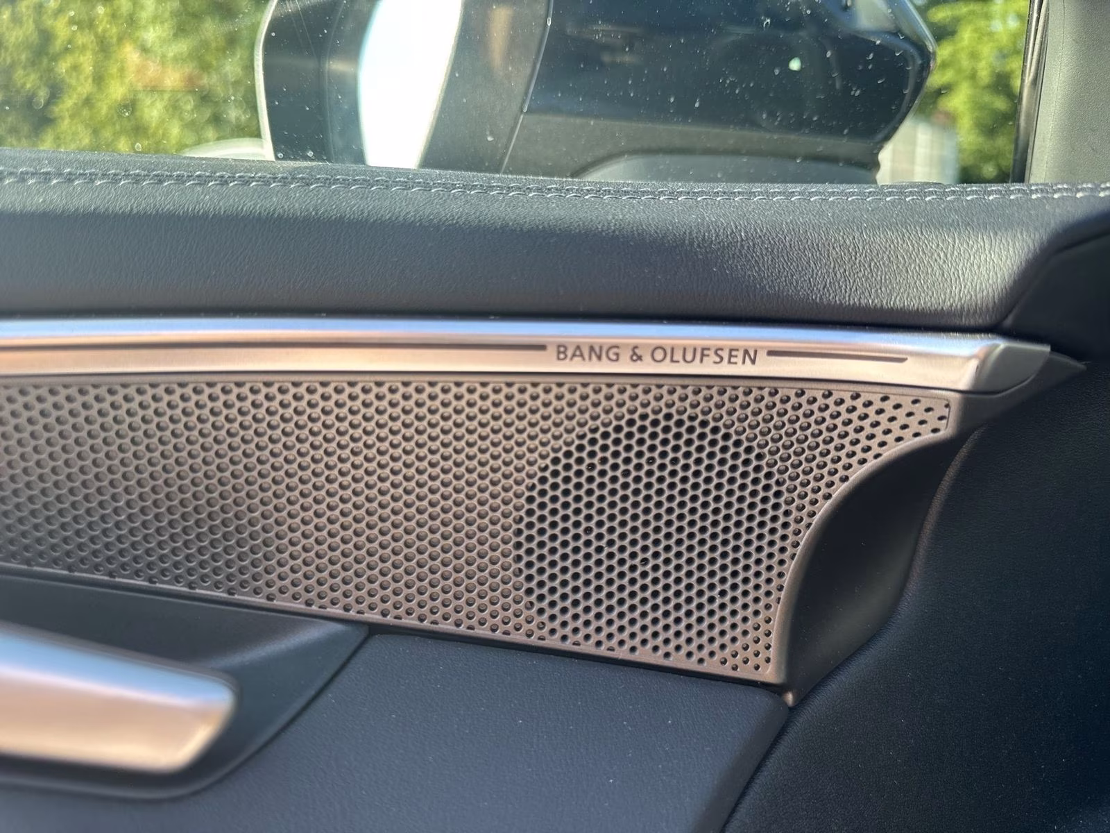 Avant TFSI Tech MATRIX AHK PANO 360° HuD B&amp;O