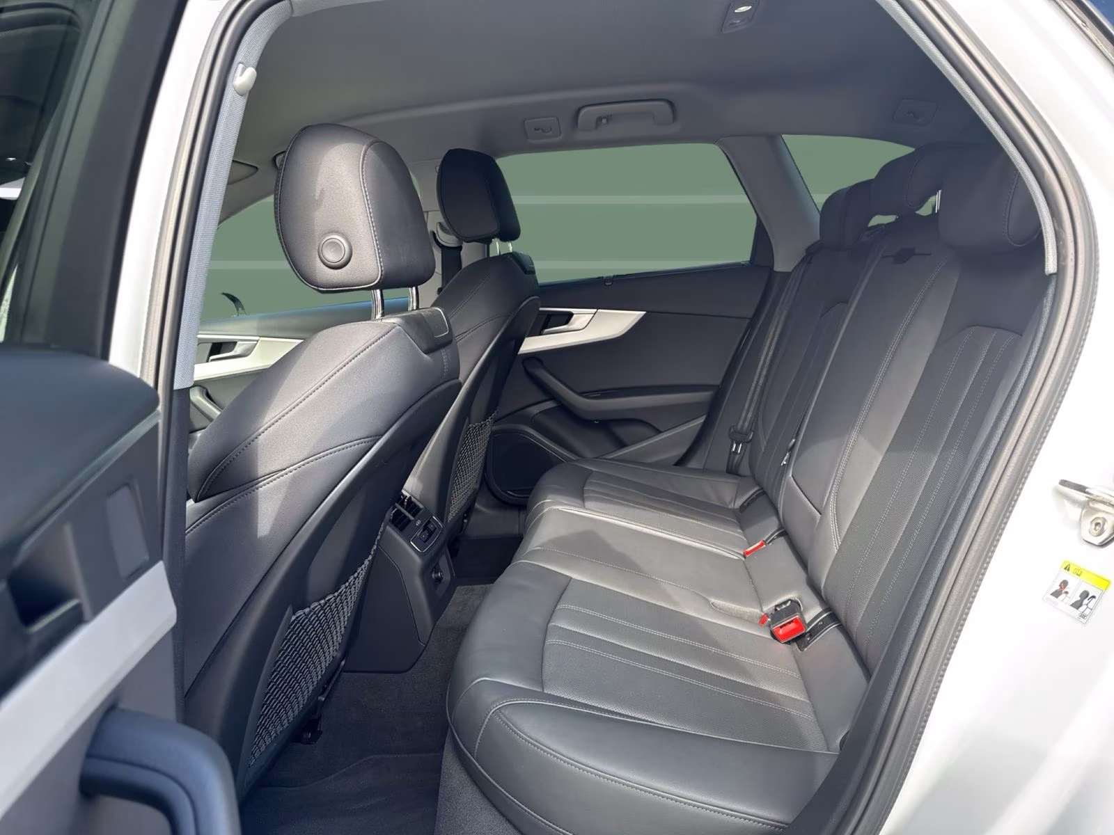 Avant 40 TDI qu S line MATRIX Navi+ ACC 19"