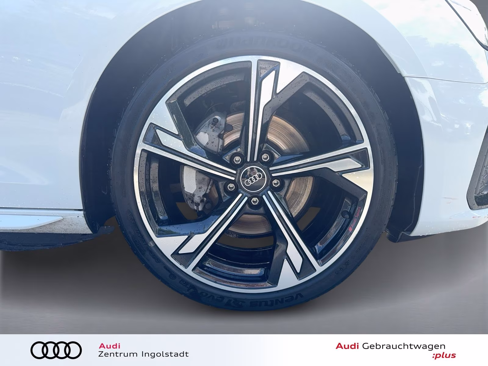 Avant 40 TDI qu S line MATRIX Navi+ ACC 19"
