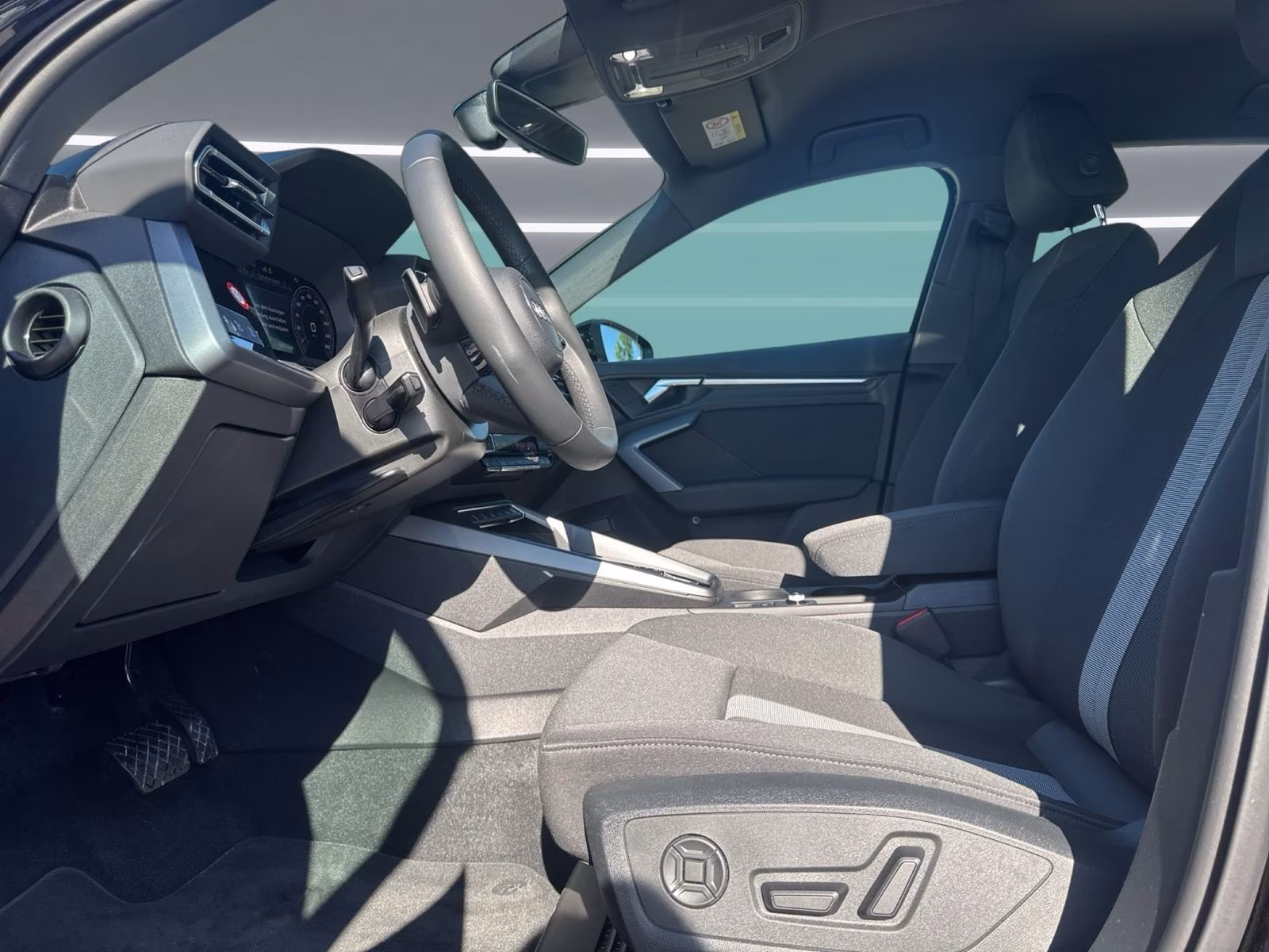 Sportback 30 TFSI LED Navi+ Virtual SHZ 16"