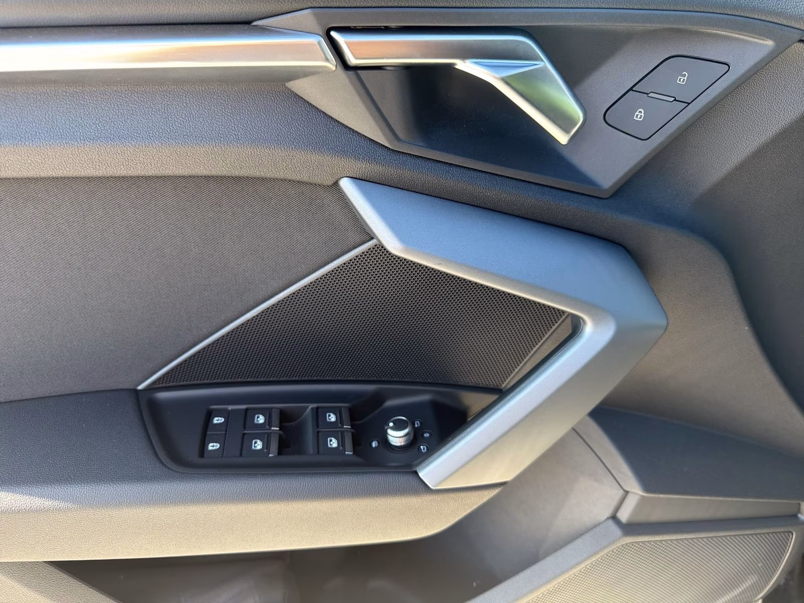 Sportback 30 TFSI LED Navi+ Virtual SHZ 16"