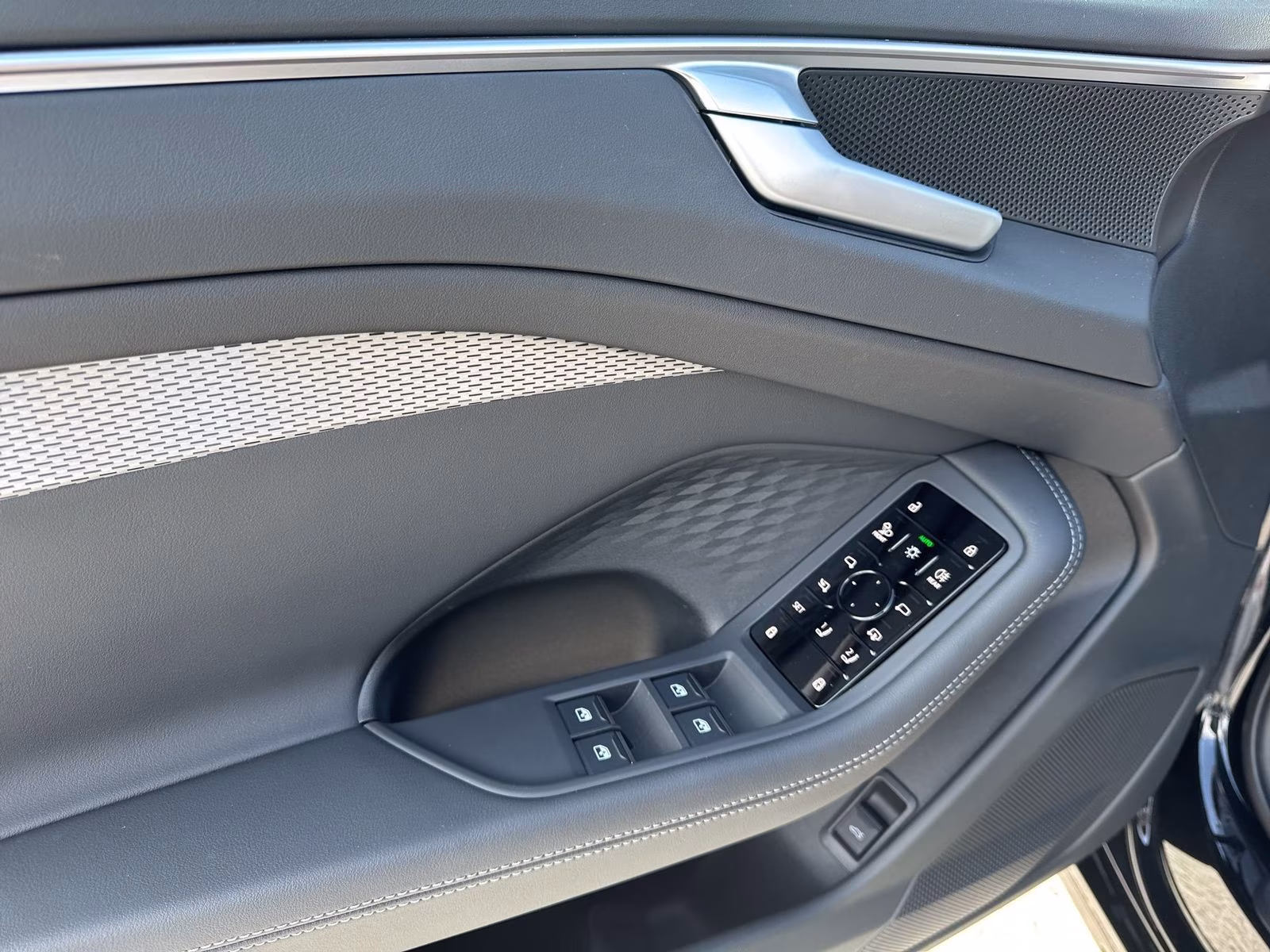 Avant TDI Tech MATRIX AHK 360° ACC Memory 19"