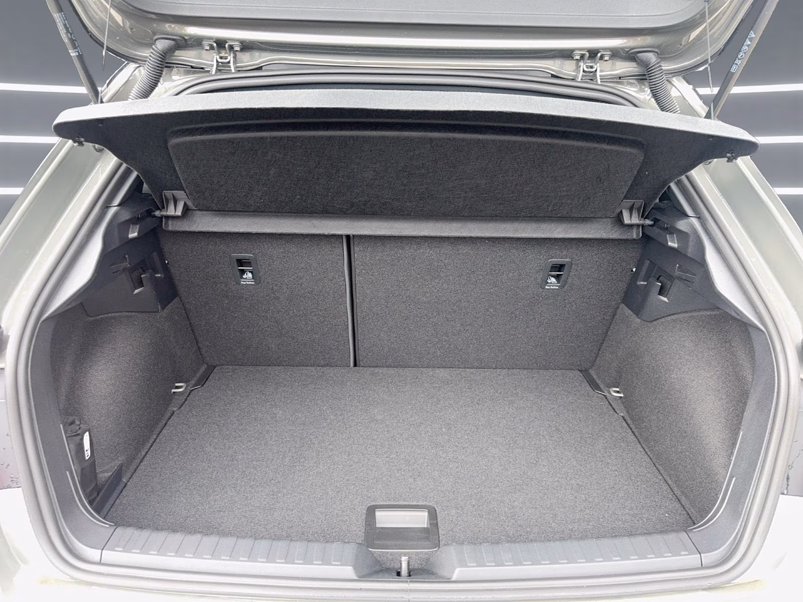 Sportback 40 TFSI S line Navi ACC PDC SHZ 17"
