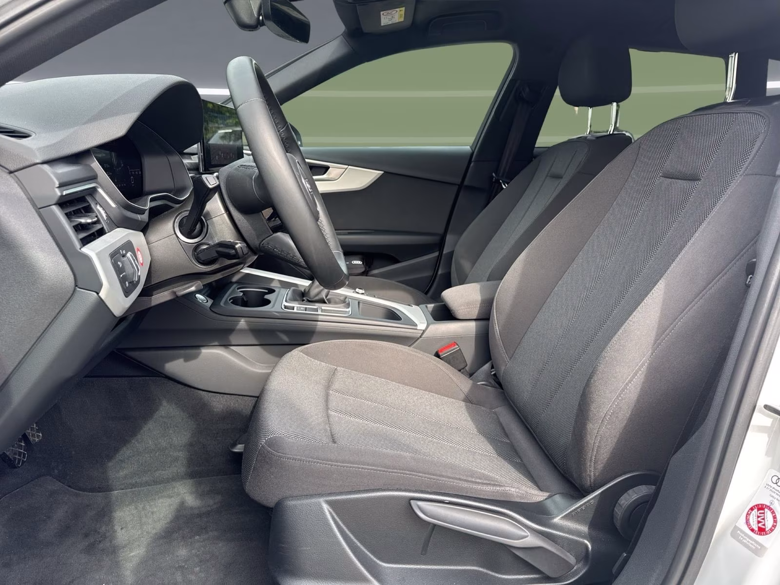 Avant 35 TFSI advanced NAVI+ PDC Virtual SHZ