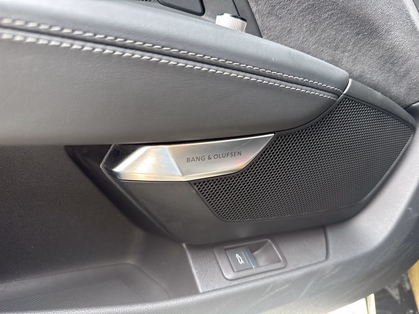 qu LASER 360° Allradlenk HuD ACC