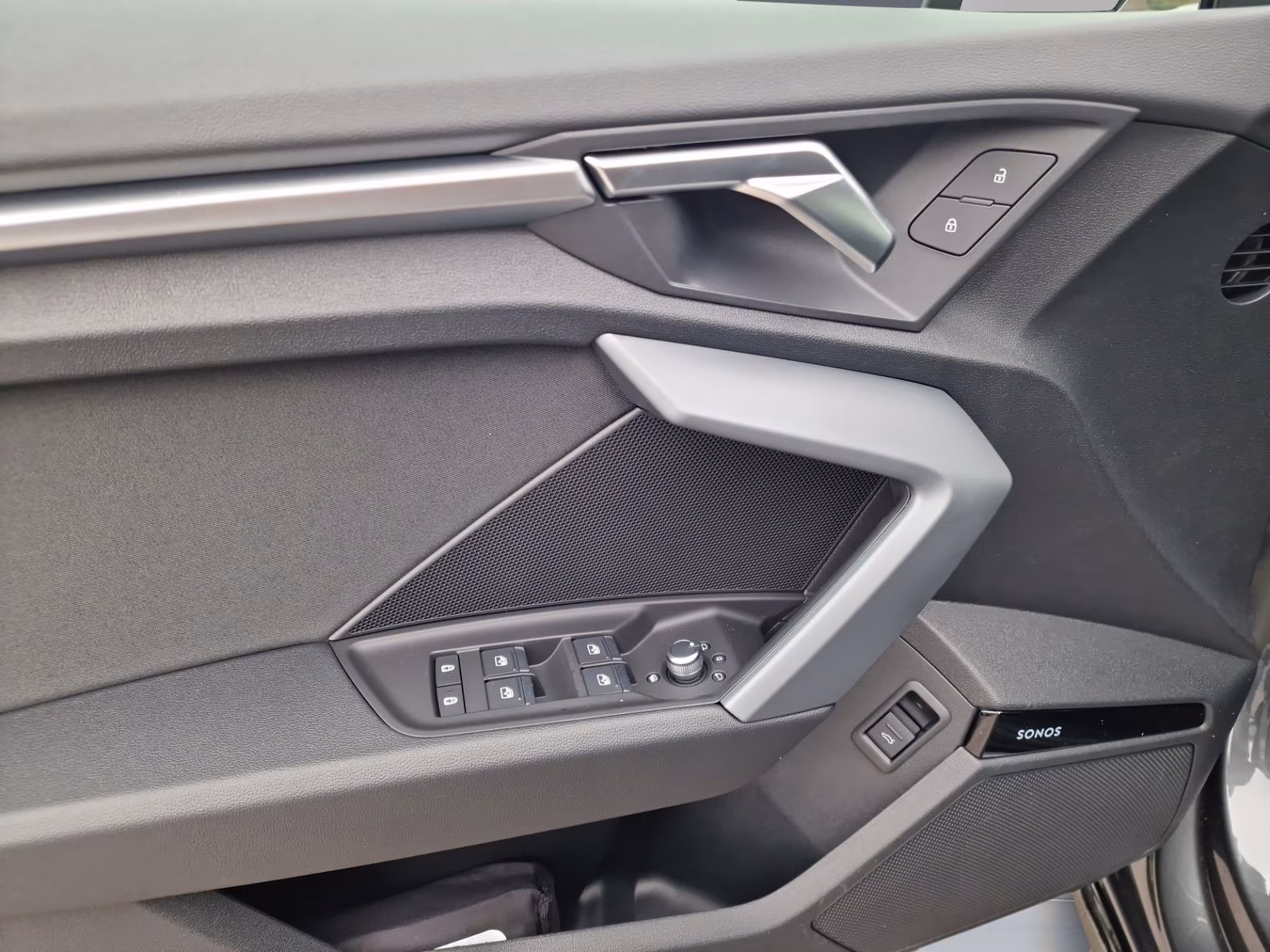 Sportback TDI S line AHK SONOS S-Sitz HuD 18"