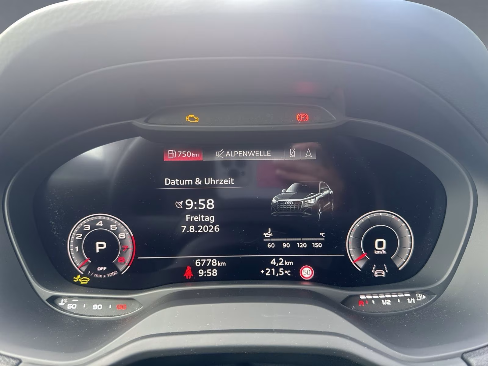 Audi Q2 40 TFSI qu S line MATRIX S-Sitz Kam. AHK 18"