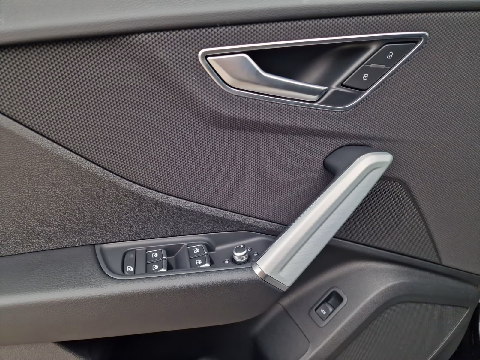40 TFSI qu S line MATRIX S-Sitz Kam. AHK 18"