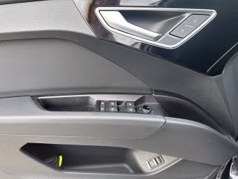 Q4 Sportback e-tron qu S line MATRIX KAMERA HuD