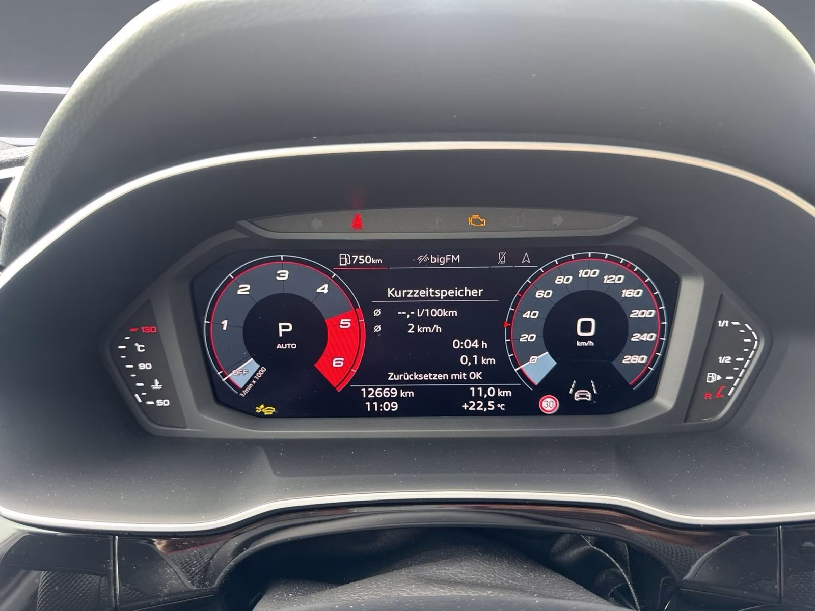 35 TDI S line AHK PANO LED Kamera Navi+ 19"