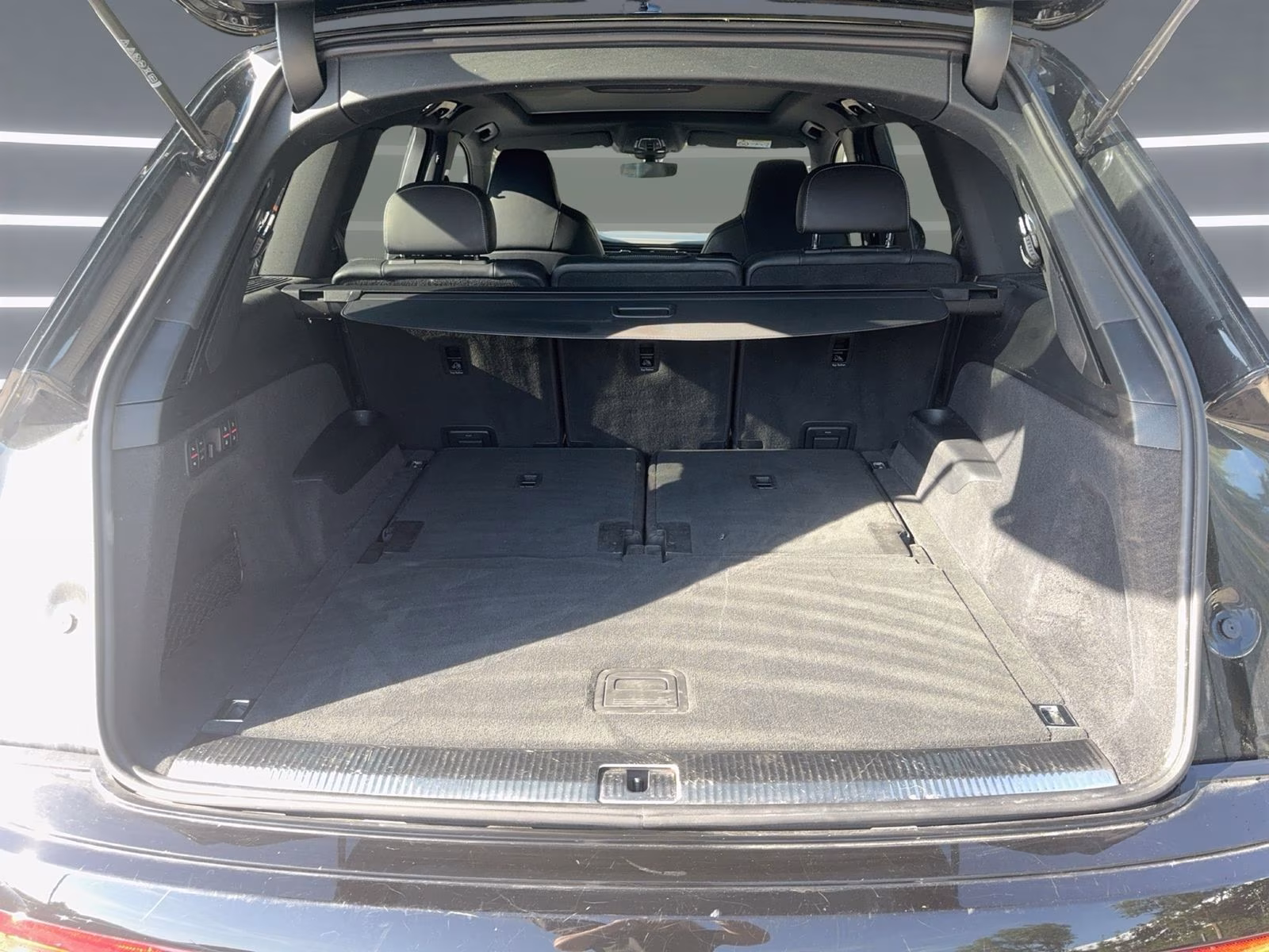 55 TFSI qu S line Luft AHK PANO HuD B&amp;O 22"