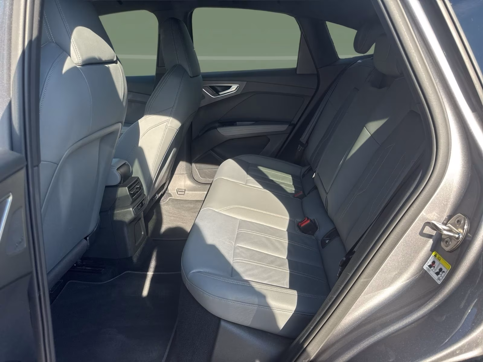 Q4 Sportback e-tron 50 qu edition one MATRIX AHK