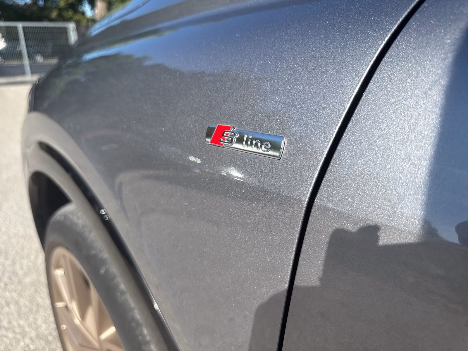 Q4 Sportback e-tron 50 qu edition one MATRIX AHK
