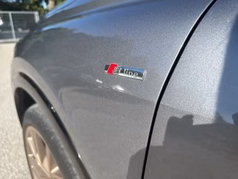 Q4 Sportback e-tron 50 qu edition one MATRIX AHK