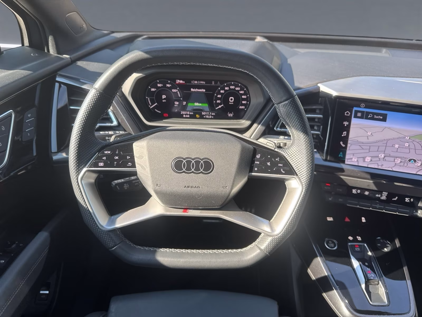 Q4 Sportback e-tron 50 qu edition one MATRIX AHK