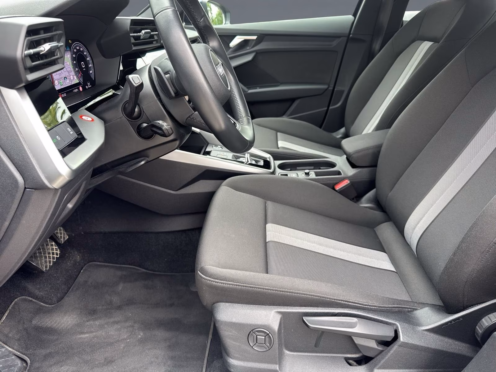 Limousine 35 TDI advanced KAMERA ACC SHZ NAVI
