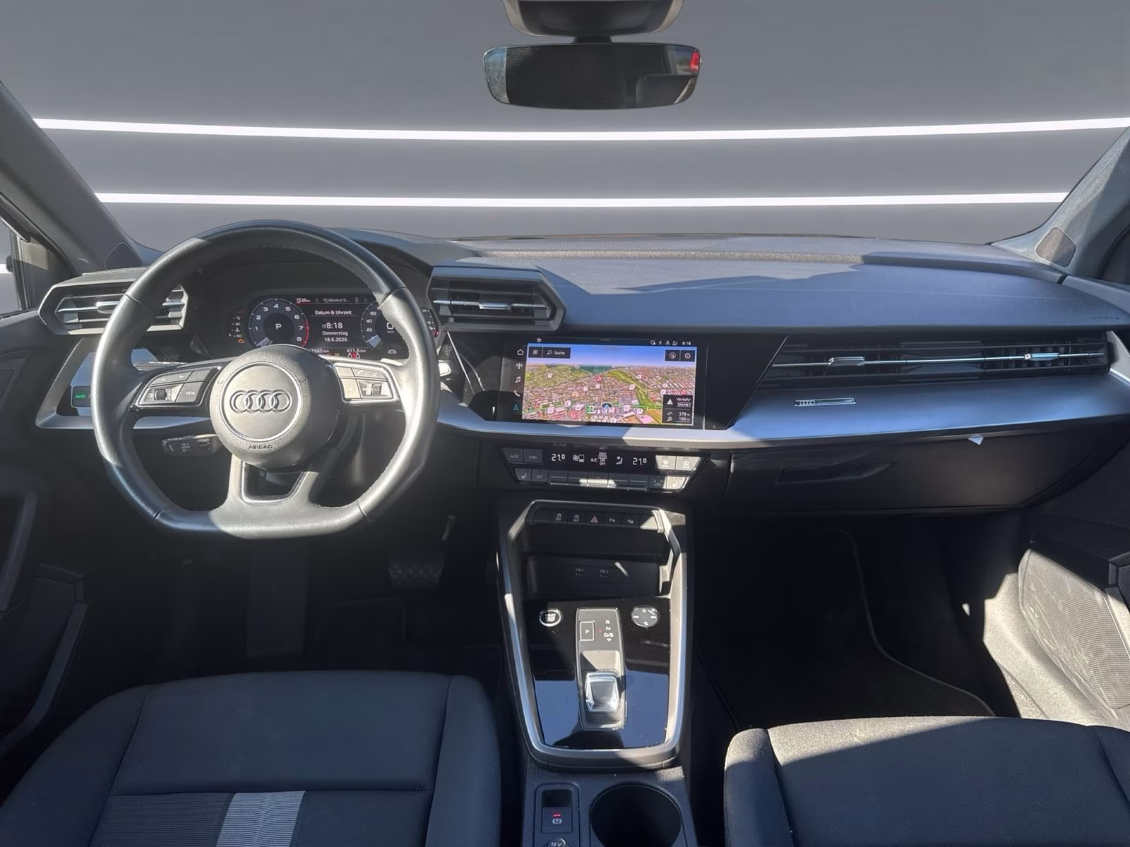 Sportback 35 TFSI advanced KAMERA PDC+ NAVI+