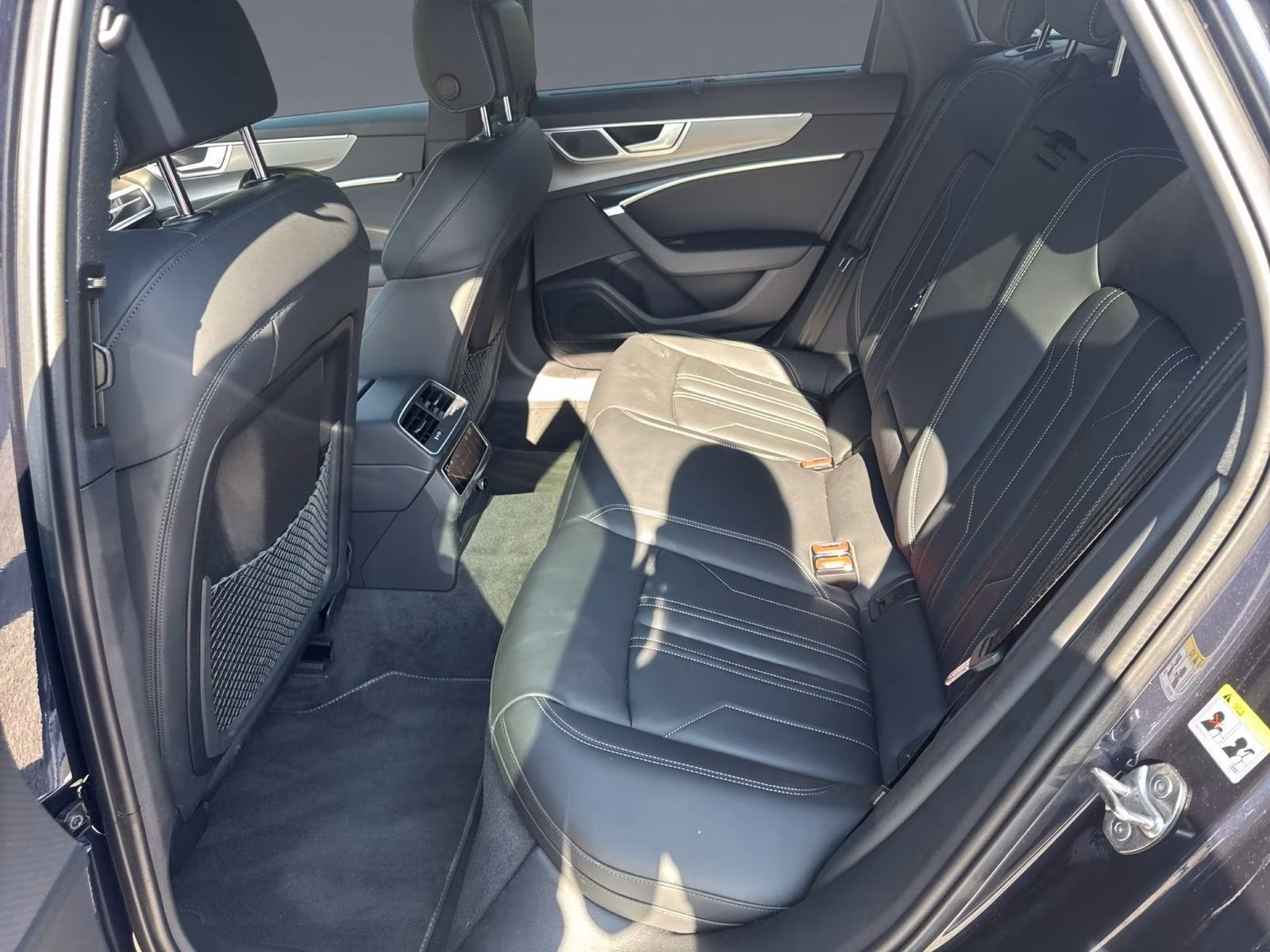 Avant 50 TFSI e qu advanced MATRIX AHK PANO