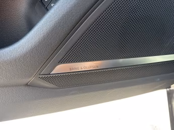 Avant 50 TFSI e qu advanced MATRIX AHK PANO