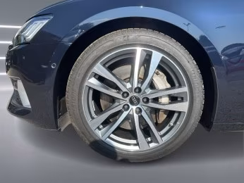 Avant 50 TFSI e qu advanced MATRIX AHK PANO
