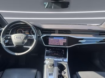 Avant 50 TFSI e qu advanced MATRIX AHK PANO