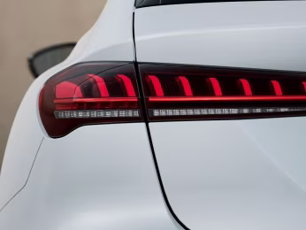 Avant TFSI S line Tech AHK LED Kamera PDC 19"