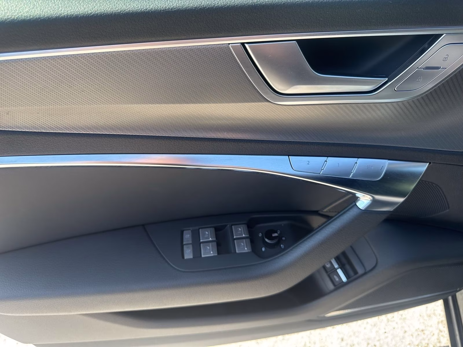Avant 50 TFSI e qu advanced AHK HD-MATRIX 19"
