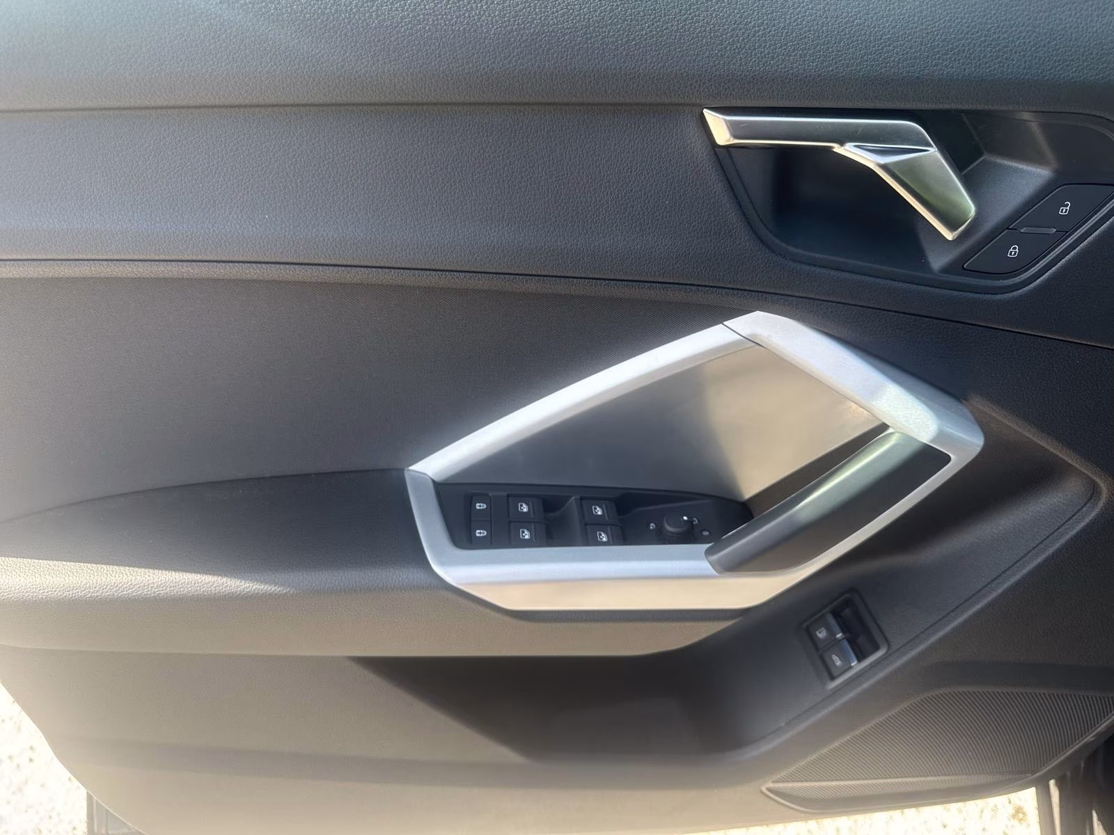 Sportback 45 TFSI e LED AHK 360° ACC NAVI 19"