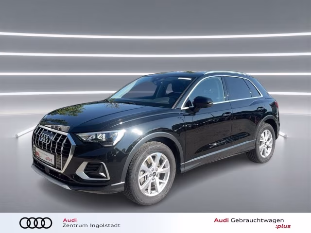 Audi Q3 40 TFSI qu advanced AHK ACC PDC Navi+ SHZ 18&amp;quot;