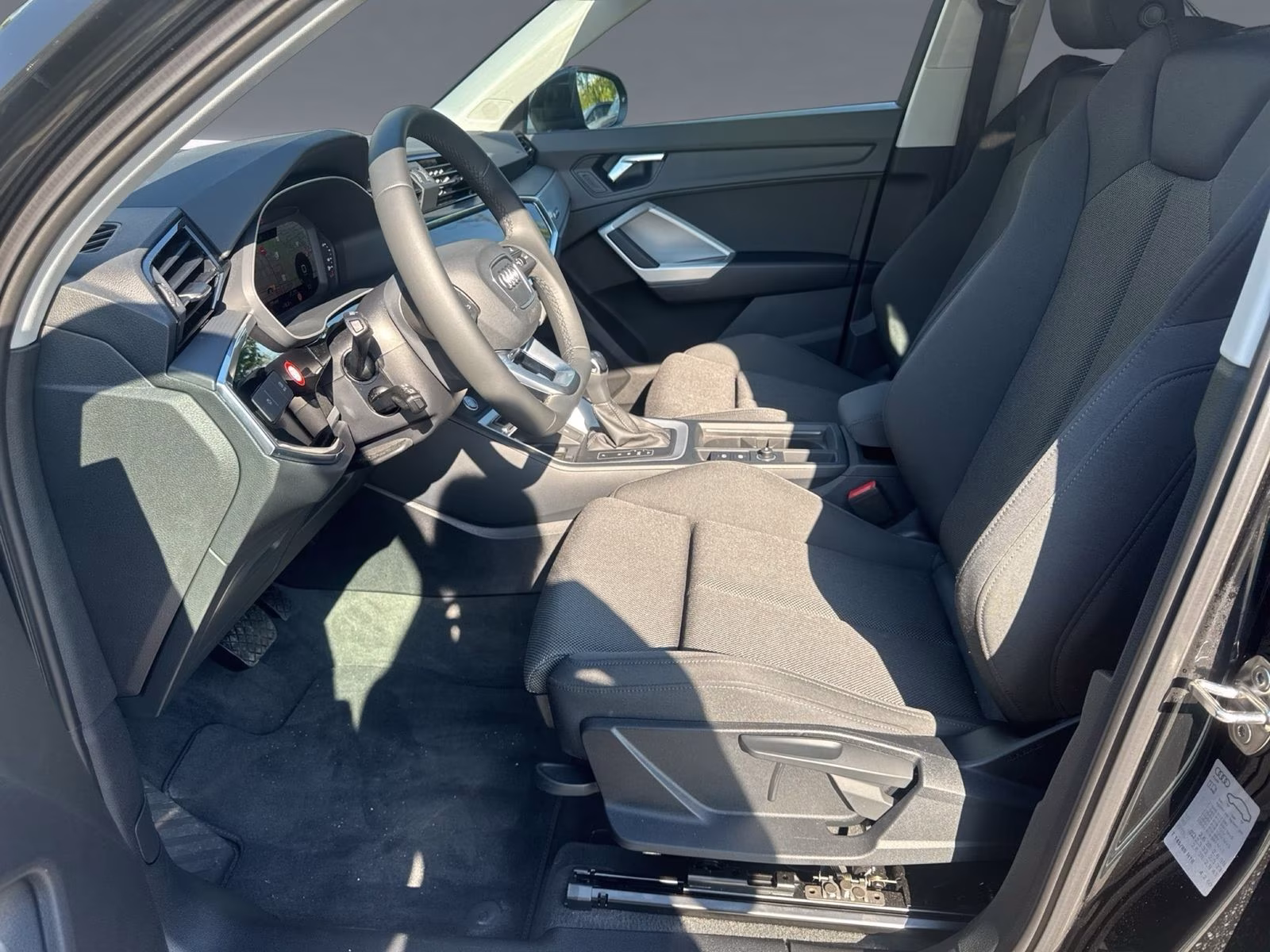 40 TFSI qu advanced AHK ACC PDC Navi+ SHZ 18"
