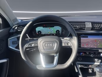 40 TFSI qu advanced AHK ACC PDC Navi+ SHZ 18"