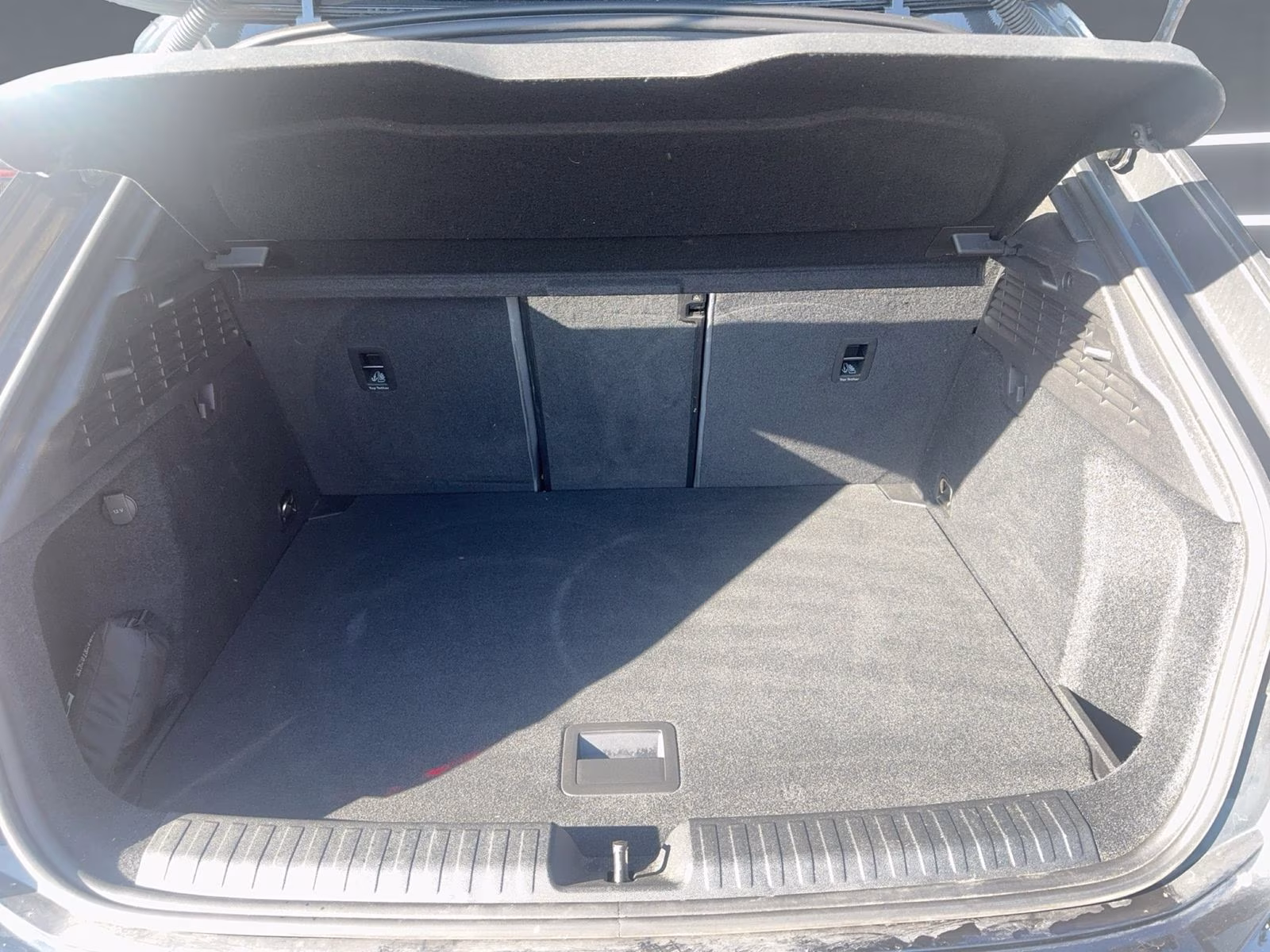 Sportback 40 TDI qu advanced LED AHK STHZG