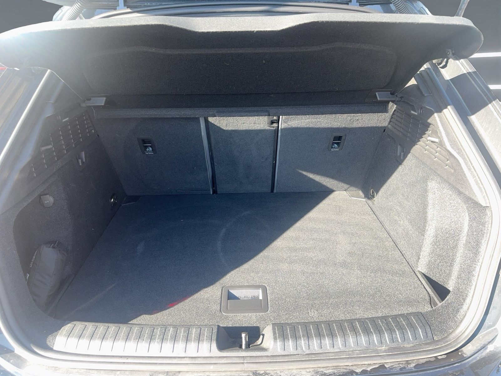 Audi A3 Sportback 40 TDI qu advanced LED AHK STHZG