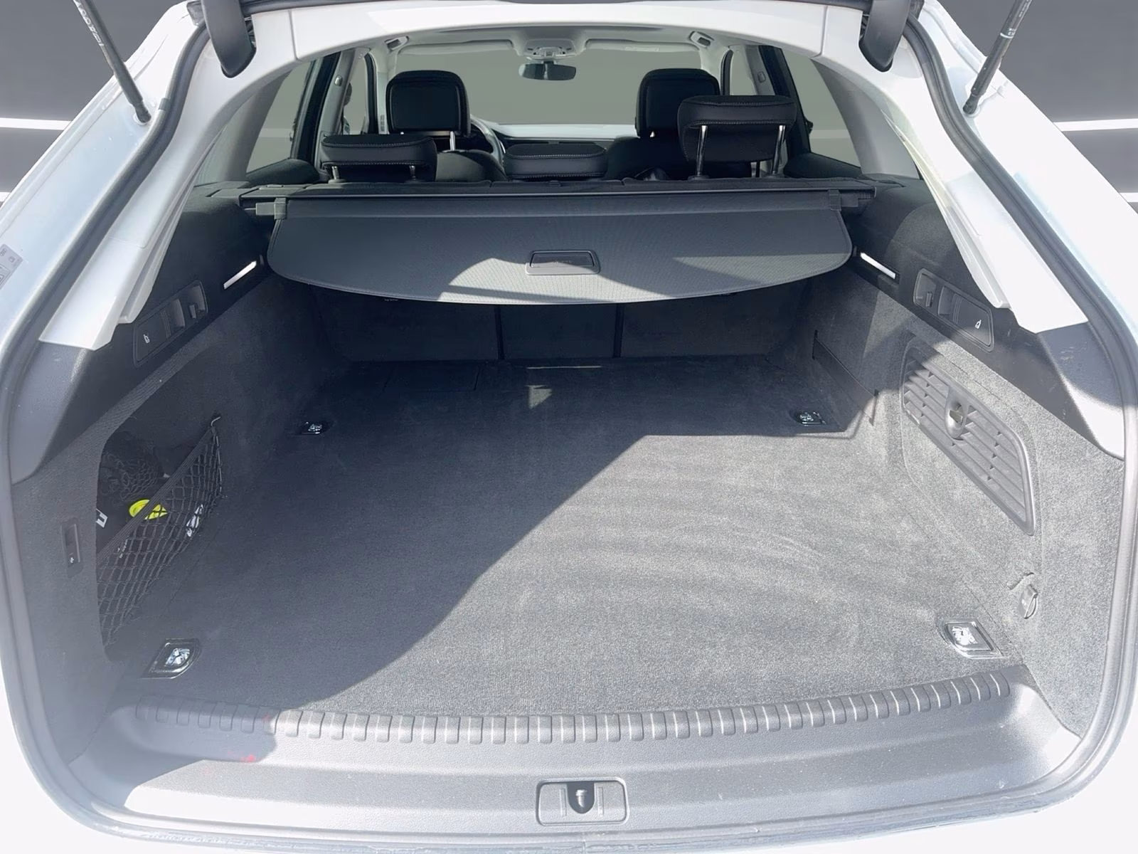 Avant 55 TFSI e qu S line HD-MATRIX Pano AHK
