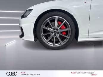 Avant 55 TFSI e qu S line HD-MATRIX Pano AHK