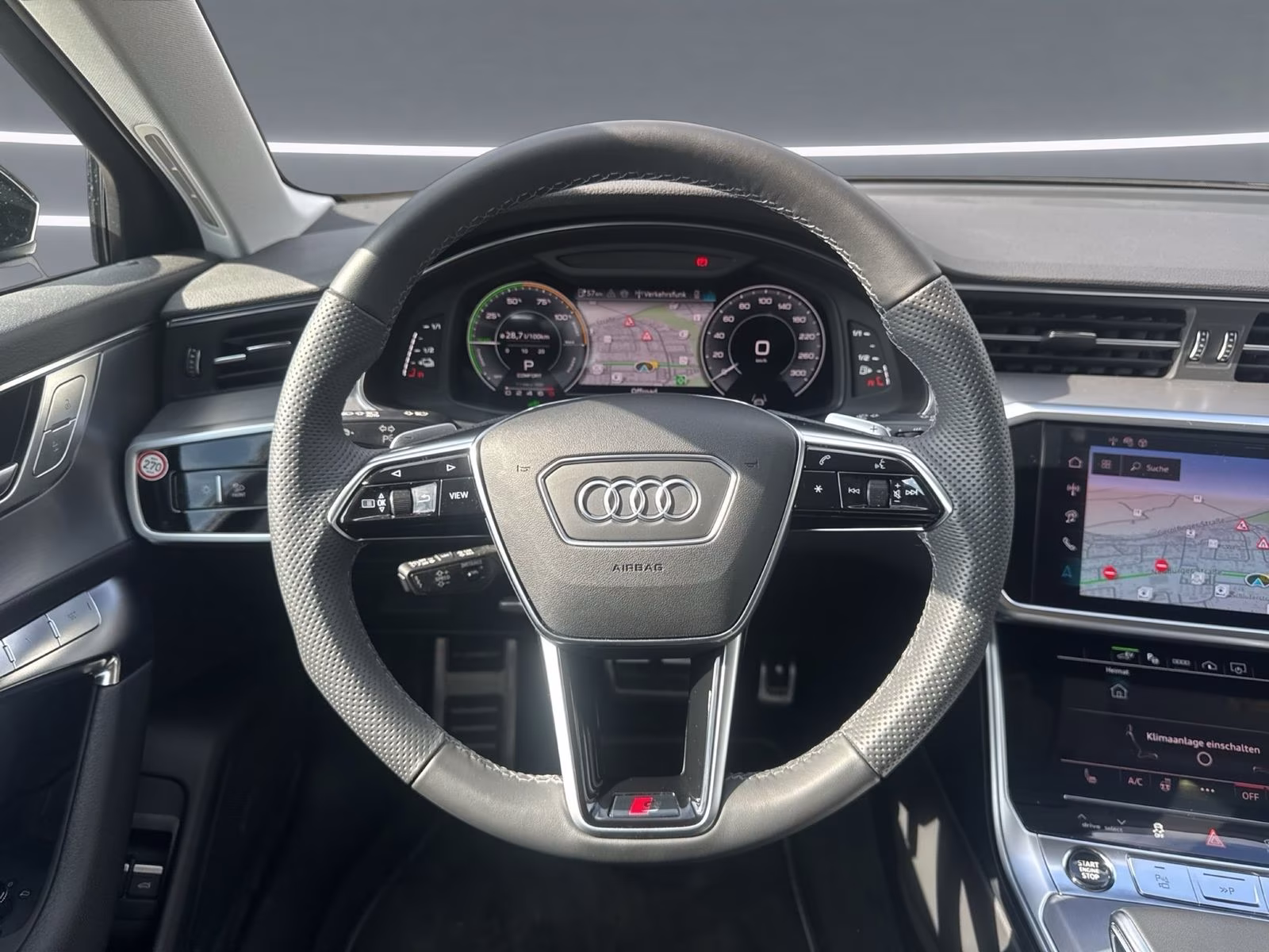 Avant 55 TFSI e qu S line HD-MATRIX Pano AHK